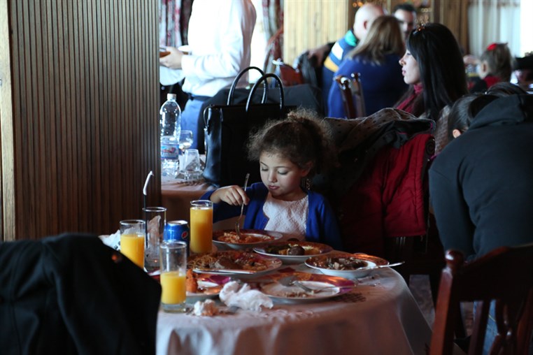 Sunday Buffet at Bay Lodge